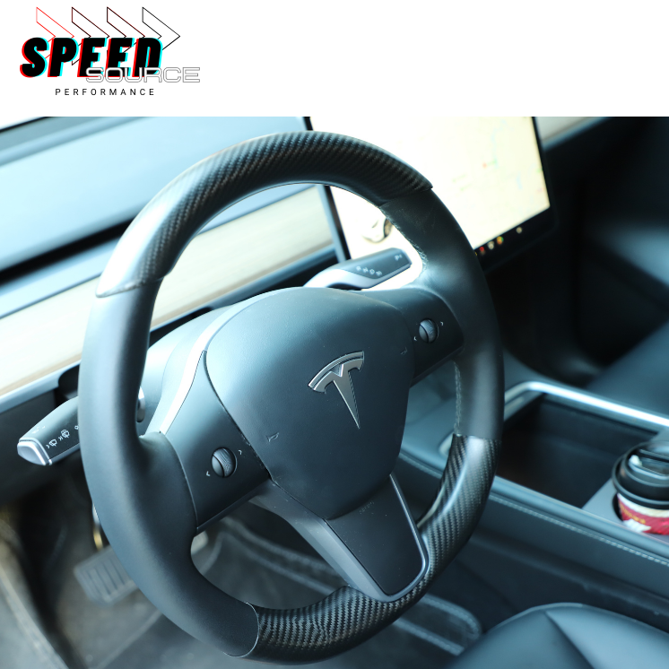 TESLA Model Y - Inserts volant en fibre de carbone dry