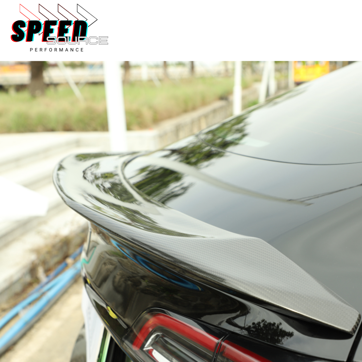 TESLA Model 3 - Spoiler en fibre de carbone dry