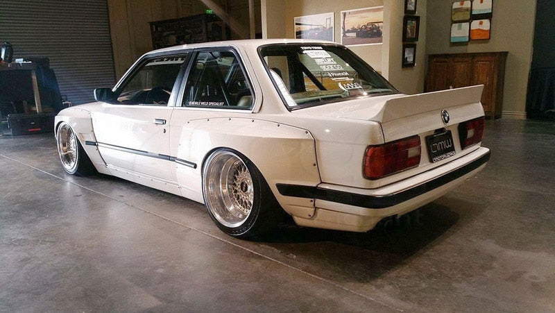 BMW série 3 E30 - Kit carrosserie complet RB style