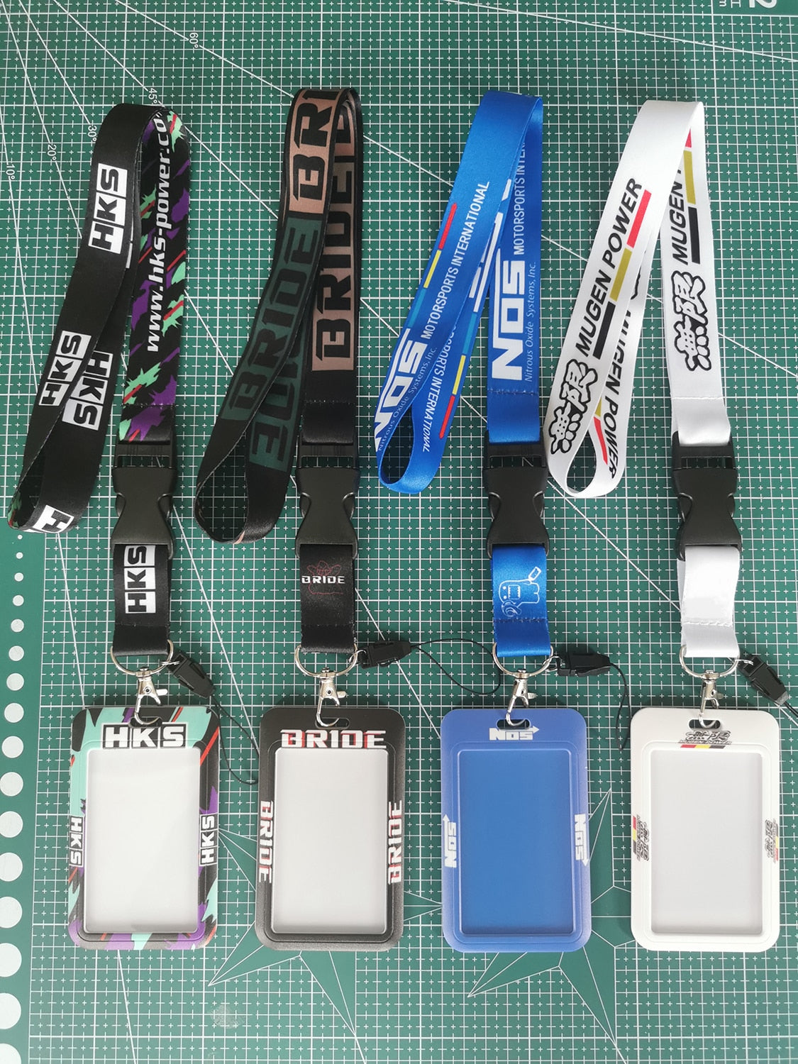 Porte-cartes customisés