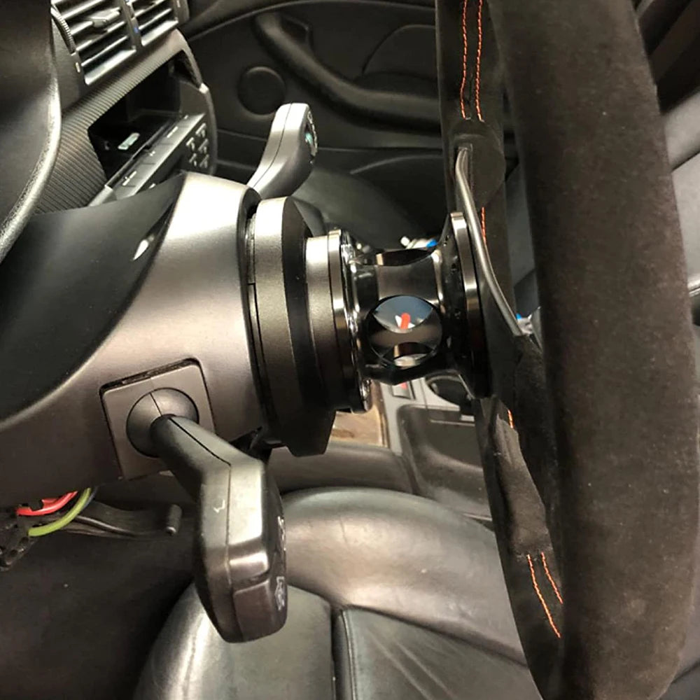 Moyeu de volant universel "ALIEN"