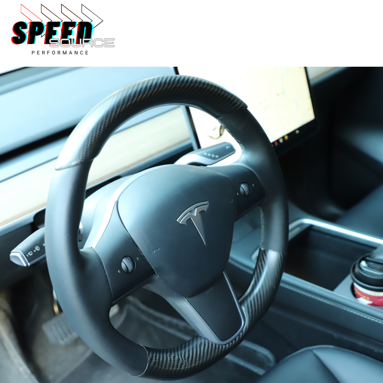 Insert volant Carbone Tesla Model 3